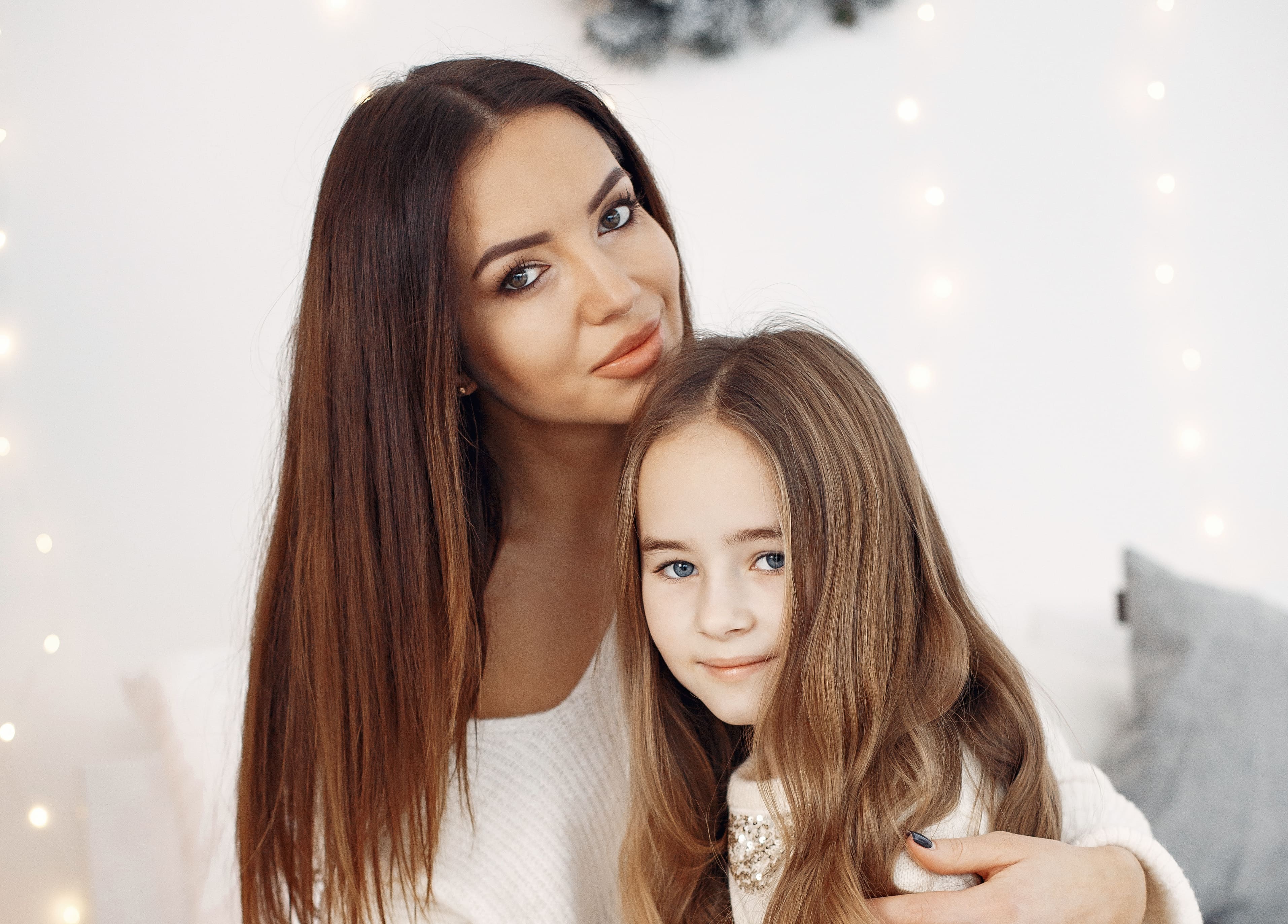 Ангелина с ребёнком